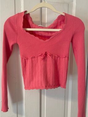 Aritzia Wilfred Pink Coral Ribbed Long-Sleeve Knit Top